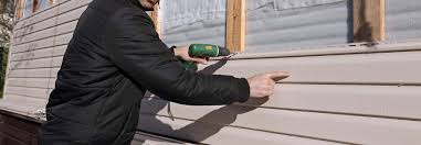 Best Siding Removal and Disposal  in Senatobia, MS